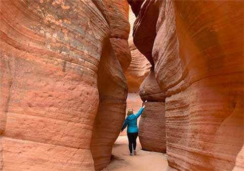 Peekaboo Slot Canyon