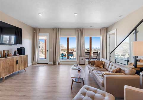 Lake Powell Sunrise Villa by Antelope Canyon